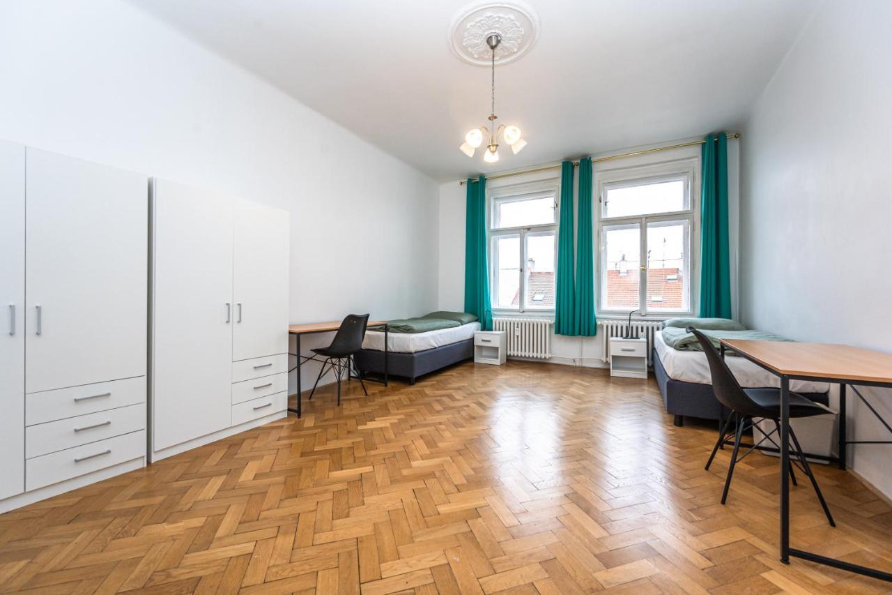 Apartments Safarikova 18 Prague Extérieur photo